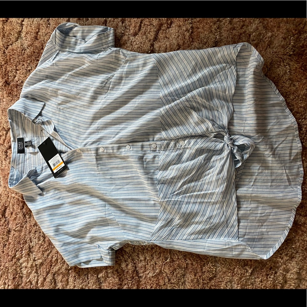 ❗️❗️Jones New York collared shirt❗️❗️